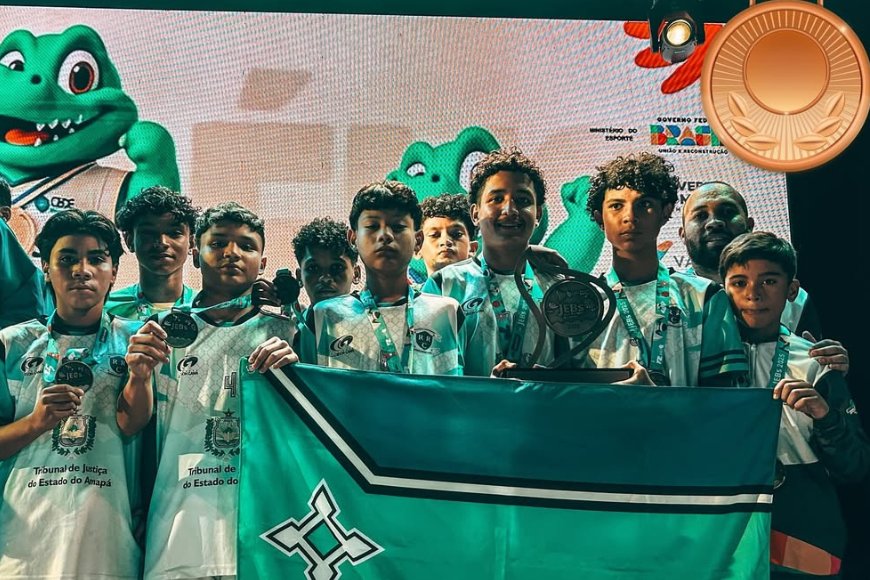 Alunos da Escola Municipal Raimunda Rodrigues Capiberibe é bronze nos Jogos Escolares Brasileiros.