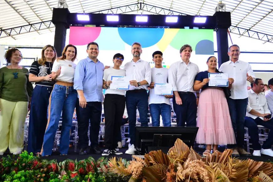 Governo do Estado recebe doação de mil computadores do Ministério das Comunicações e fortalece ensino nas escolas públicas do Amapá