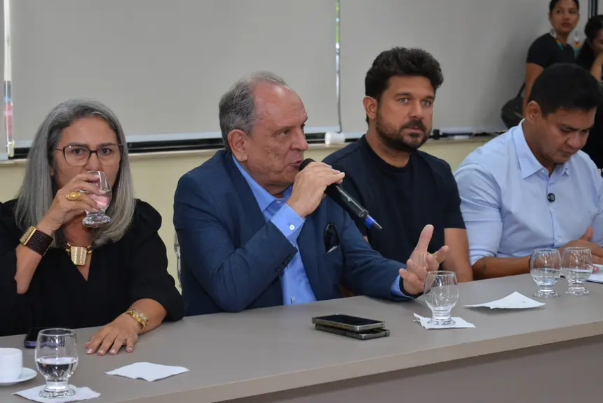 'Ter um voo Macapá-Rio todos os dias é política pública de desenvolvimento', ressalta governador Clécio Luís ao assinar redução do ICMS para a GOL