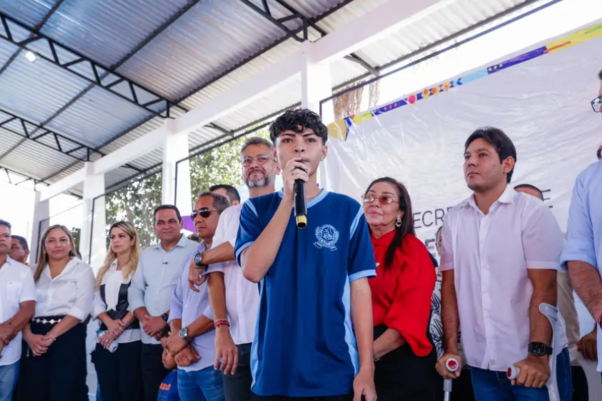 'Nunca se construiu e se reconstruiu tantas escolas no Amapá como agora', afirma governador Clécio ao entregar 35⁰ escola da gestão, em Santana