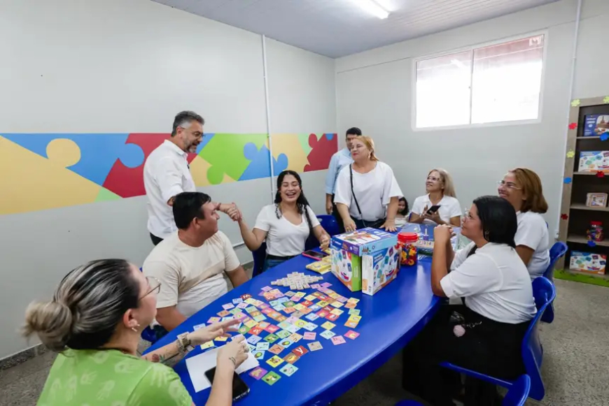 'Nunca se construiu e se reconstruiu tantas escolas no Amapá como agora', afirma governador Clécio ao entregar 35⁰ escola da gestão, em Santana