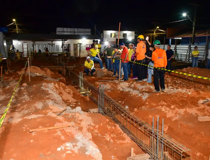 Clécio vistoria início da construção da nova Escola Estadual Teotônio Brandão Vilela, em Vitória do Jari