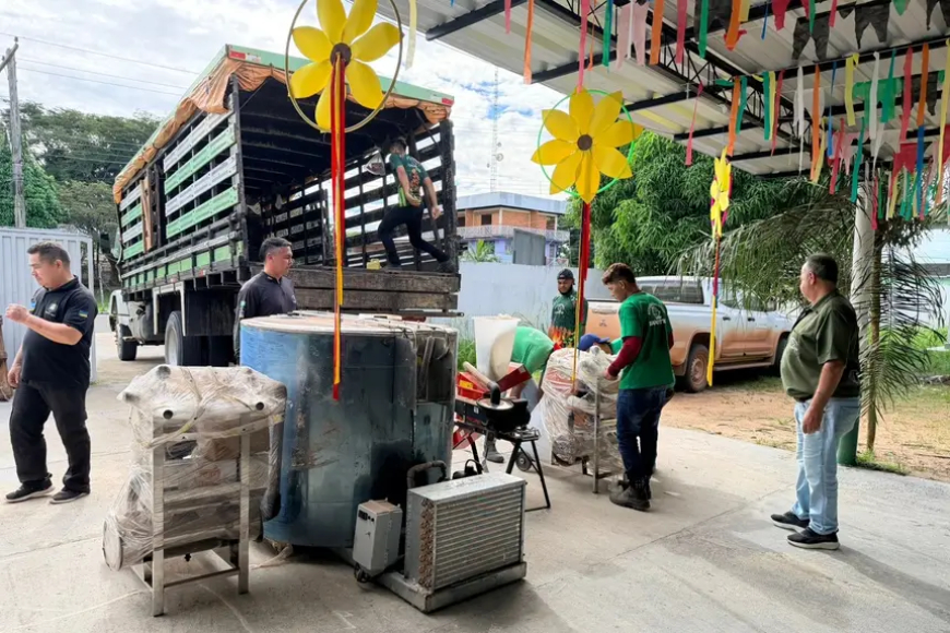 Governo do Amapá impulsiona desenvolvimento rural no Vale do Jari com entrega de equipamentos para produção agrícola e pecuária
